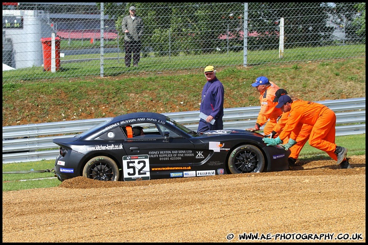 F3-GT_and_Support_Brands_Hatch_180611_AE_101.jpg