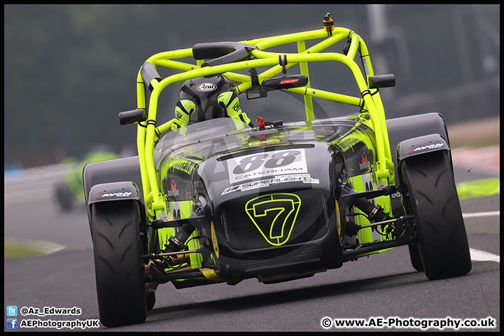 BRSCC_Oulton_Park_19-09-15_AE_040.jpg