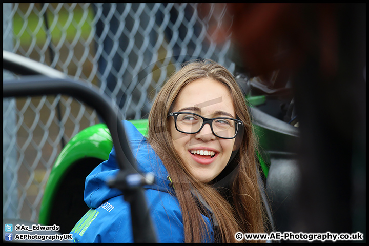 BRSCC_Oulton_Park_19-09-15_AE_044.jpg