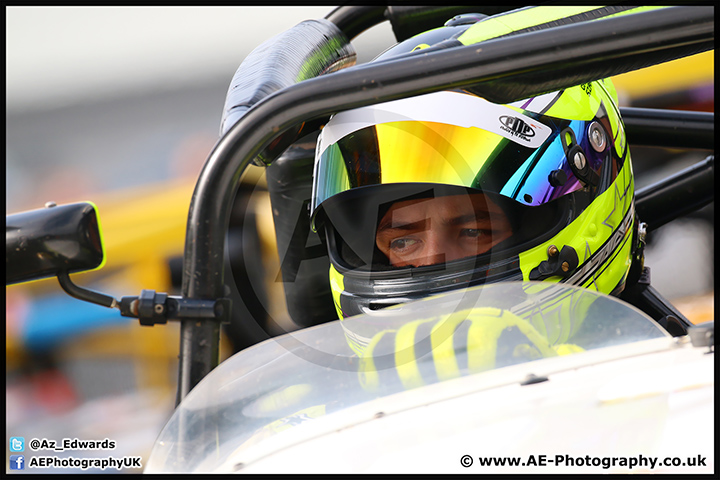 BRSCC_Oulton_Park_19-09-15_AE_046.jpg