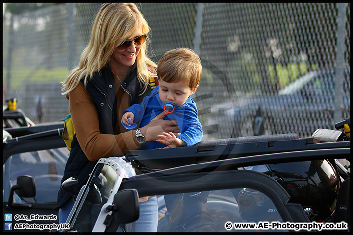 BRSCC_Oulton_Park_19-09-15_AE_109.jpg