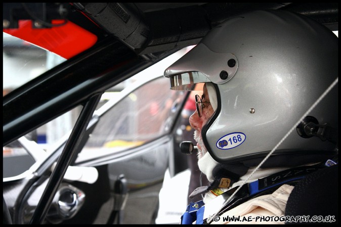 F3-GT_and_Support_Brands_Hatch_200909_AE_061.jpg