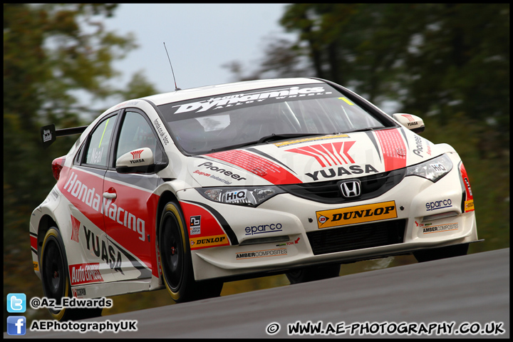 BTCC_and_Support_Brands_Hatch_201012_AE_046.jpg