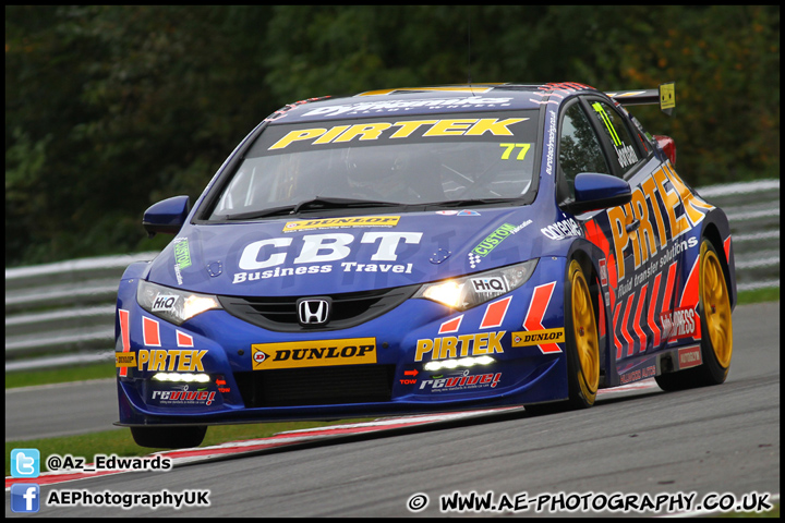 BTCC_and_Support_Brands_Hatch_201012_AE_105.jpg