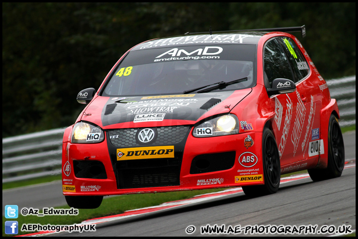 BTCC_and_Support_Brands_Hatch_201012_AE_115.jpg