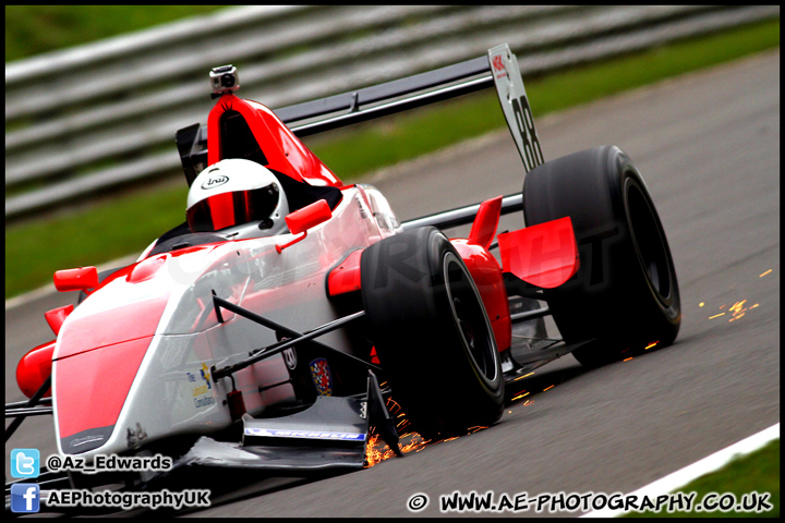 BTCC_and_Support_Brands_Hatch_201012_AE_134.jpg