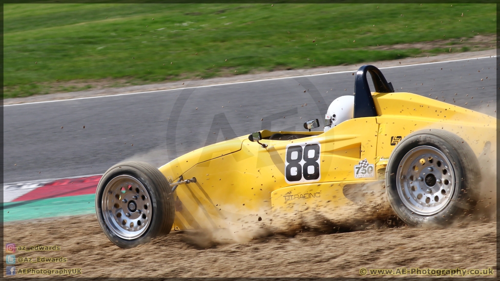 750MC_Brands_Hatch_21-04-2018_AE_102.jpg