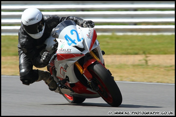 BEMSEE_and_MRO_Brands_Hatch_210511_AE_042.jpg