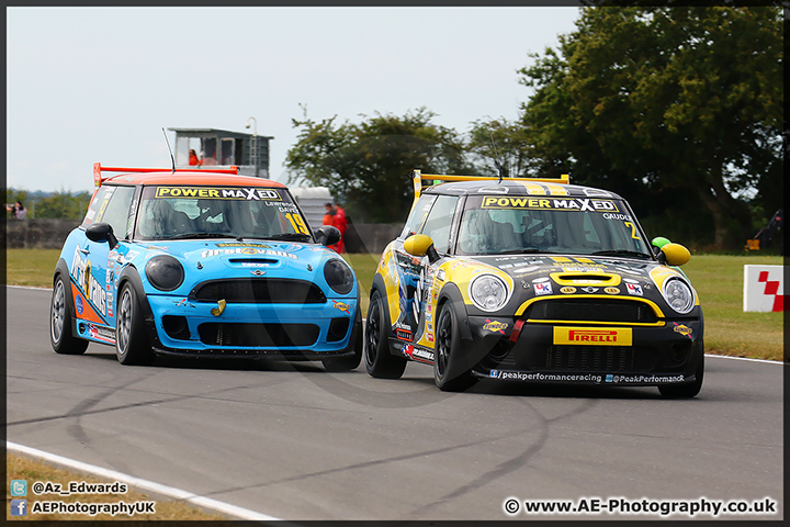 British_GT_Snetterton_220614_AE_017.jpg