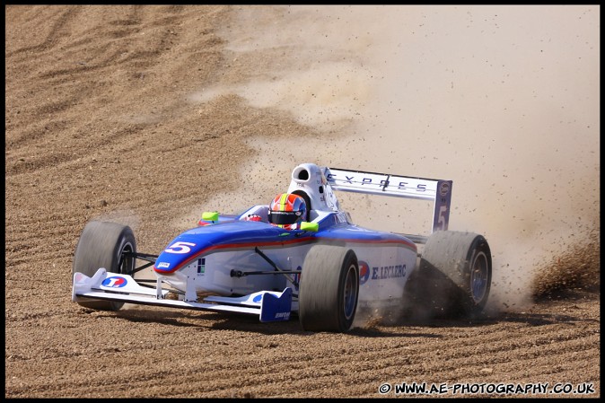 BARC_Championship_Racing_Brands_Hatch_220809_AE_081.jpg