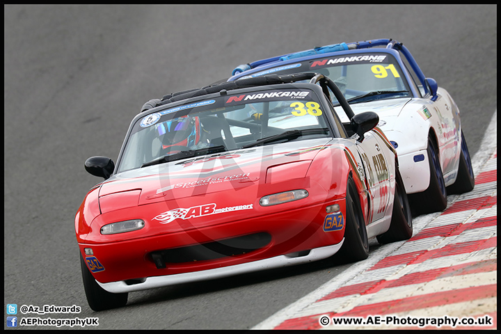 750MC_Brands_Hatch_24-04-16_AE_317.jpg