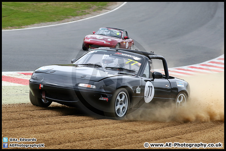 750MC_Brands_Hatch_24-04-16_AE_320.jpg