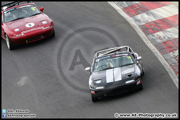 750MC_Brands_Hatch_24-04-16_AE_332.jpg