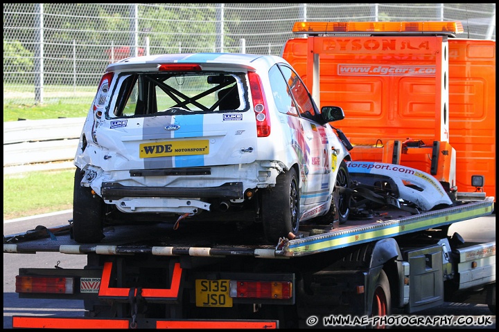 Modified_Live_Brands_Hatch_260611_AE_152.jpg