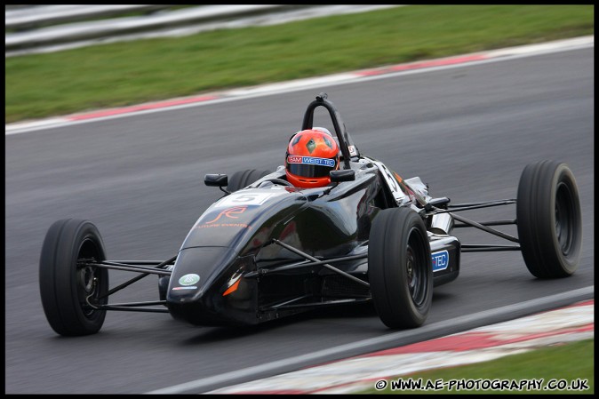 MSVR_Season_Starter_Brands_Hatch_270310_AE_018.jpg