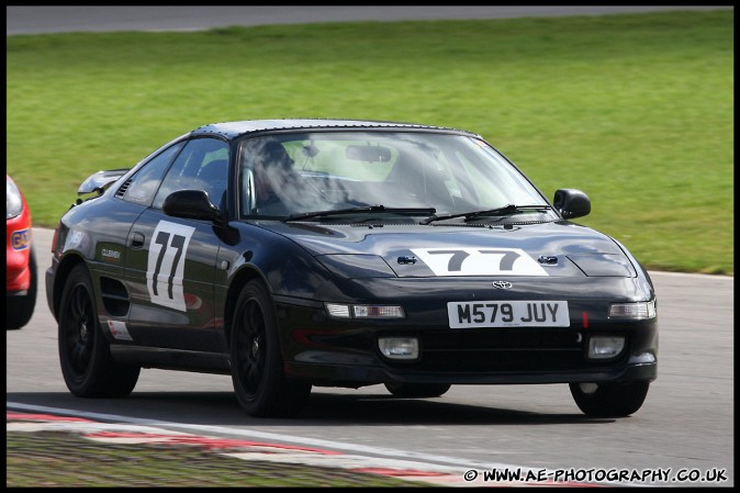 MSVR_Season_Starter_Brands_Hatch_270310_AE_027.jpg