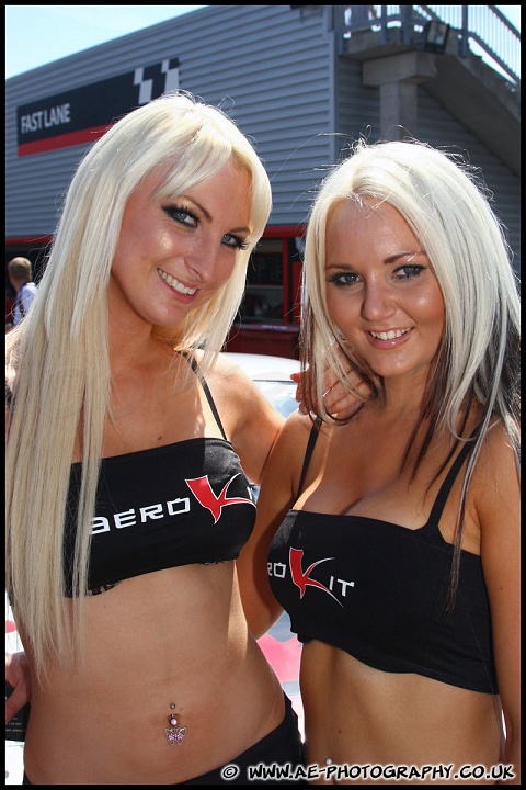 Modified_Live_Brands_Hatch_270610_AE_035.jpg