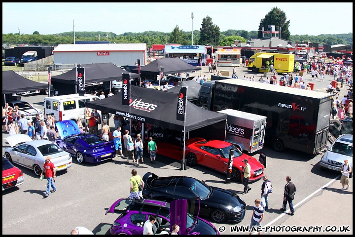 Modified_Live_Brands_Hatch_270610_AE_043.jpg