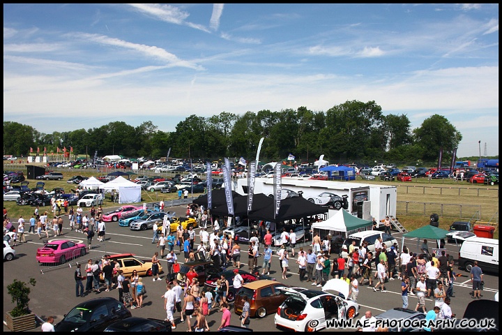 Modified_Live_Brands_Hatch_270610_AE_046.jpg