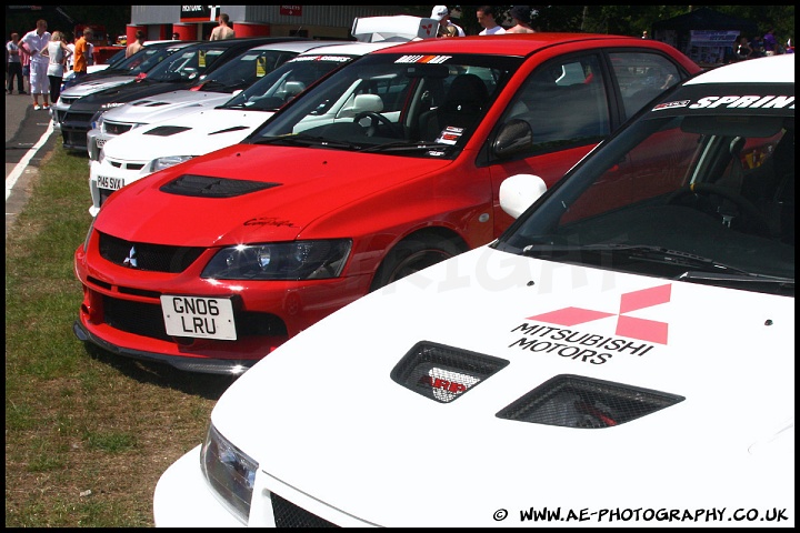 Modified_Live_Brands_Hatch_270610_AE_065.jpg