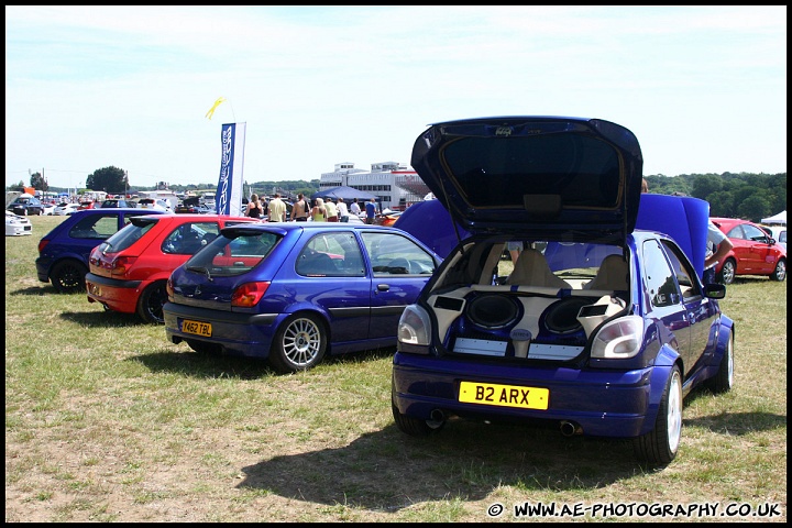 Modified_Live_Brands_Hatch_270610_AE_072.jpg