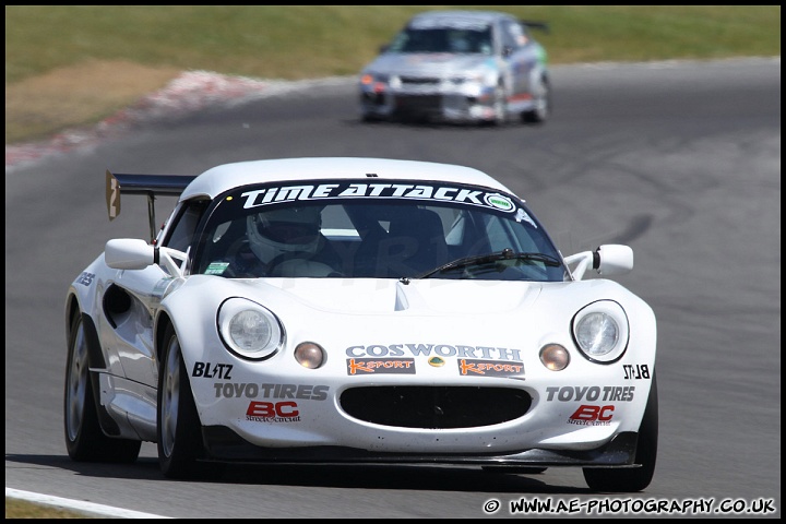 Modified_Live_Brands_Hatch_270610_AE_114.jpg