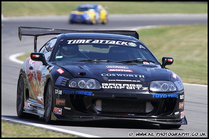 Modified_Live_Brands_Hatch_270610_AE_118.jpg
