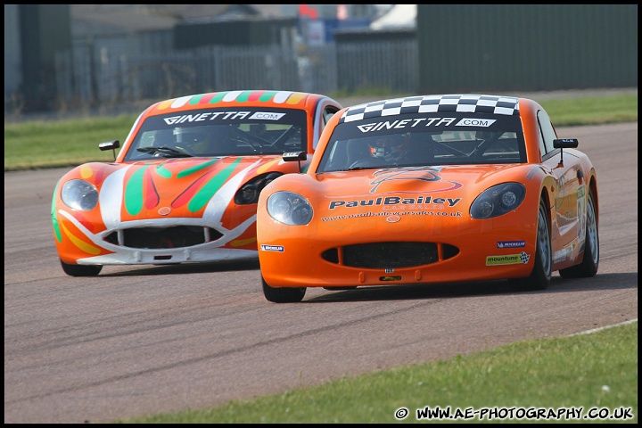 BTCC_and_Support_Thruxton_300411_AE_003.jpg