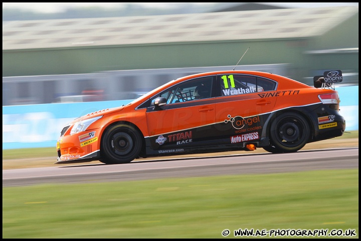 BTCC_and_Support_Thruxton_300411_AE_016.jpg