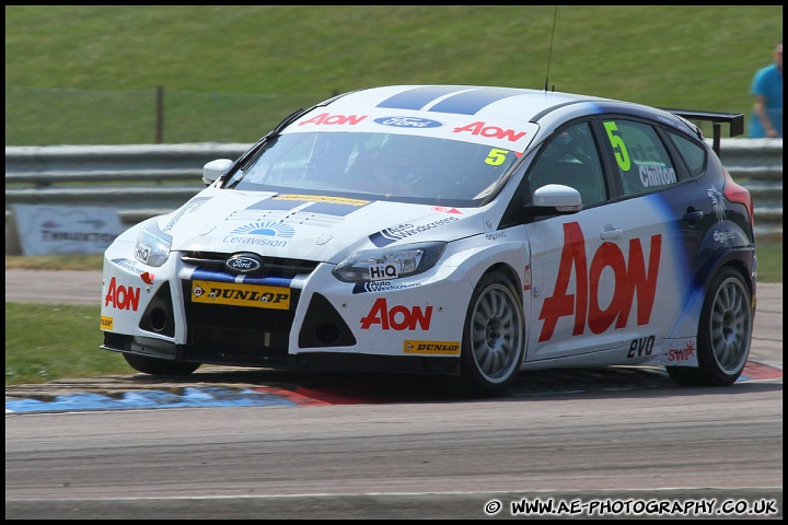 BTCC_and_Support_Thruxton_300411_AE_037.jpg