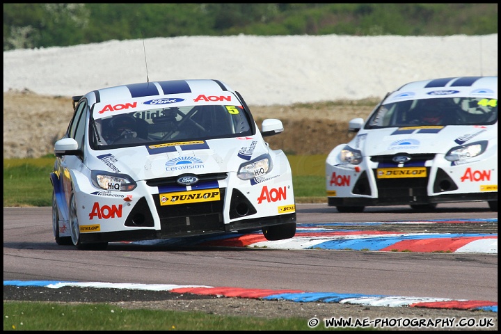 BTCC_and_Support_Thruxton_300411_AE_075.jpg