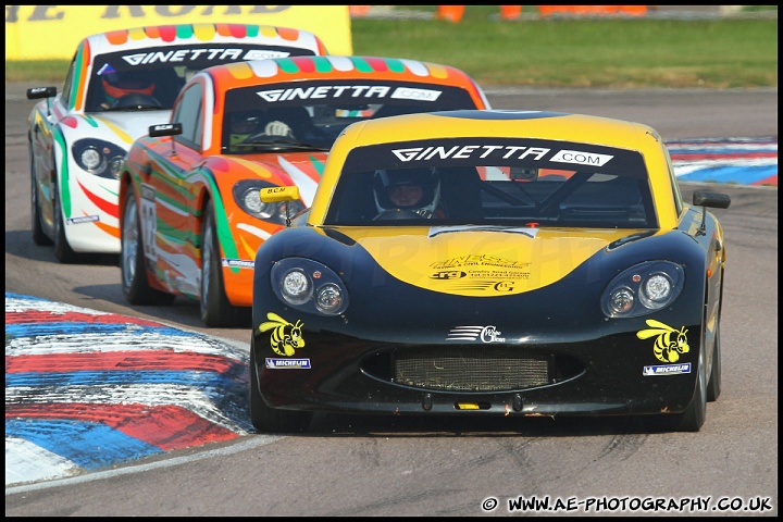 BTCC_and_Support_Thruxton_300411_AE_097.jpg