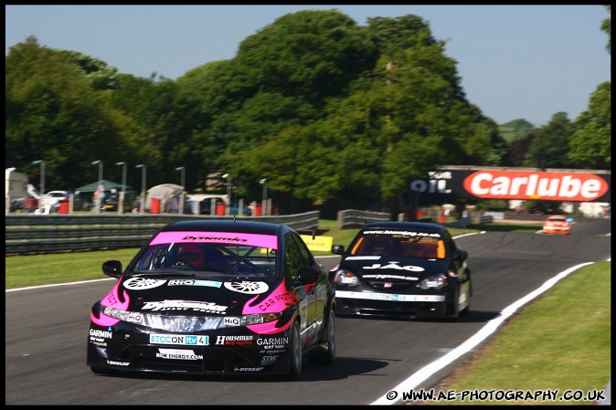 BTCC_and_Support_Oulton_Park_300509_AE_024.jpg