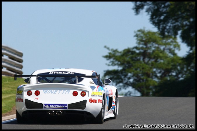 BTCC_and_Support_Oulton_Park_300509_AE_056.jpg