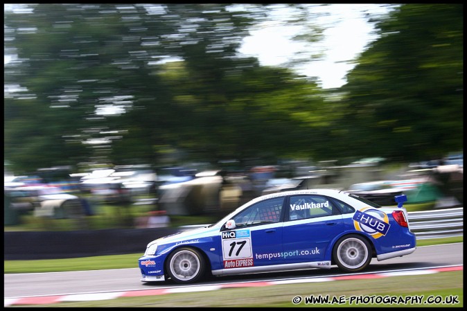 BTCC_and_Support_Oulton_Park_300509_AE_116.jpg