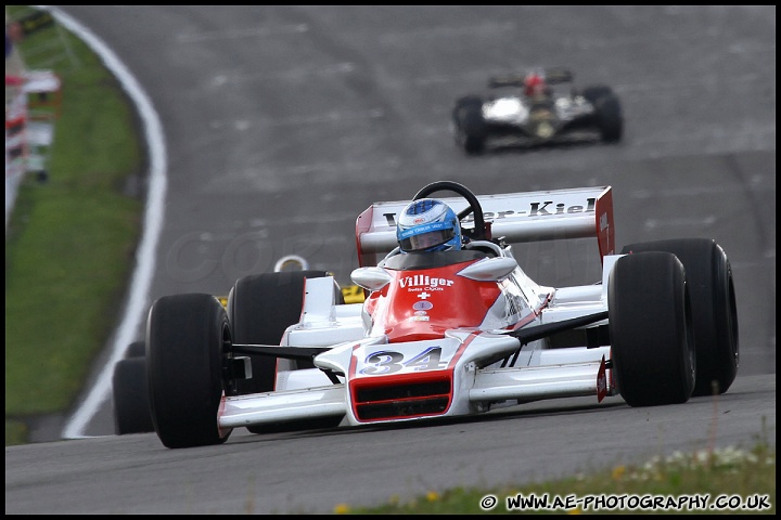 Masters_Historic_Festival_Brands_Hatch_300510_AE_079.jpg