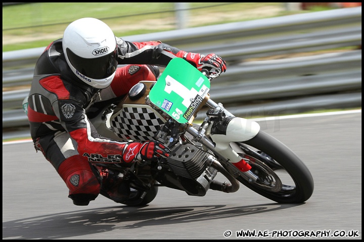 BEMSEE_and_MRO_Brands_Hatch_300711_AE_046.jpg