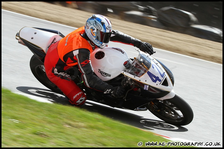 BEMSEE_and_MRO_Brands_Hatch_300711_AE_058.jpg