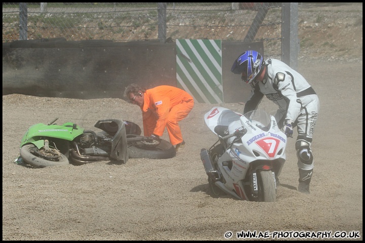 BEMSEE_and_MRO_Brands_Hatch_300711_AE_106.jpg