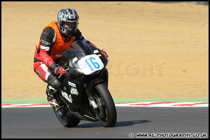 BEMSEE_and_MRO_Brands_Hatch_300711_AE_123.jpg