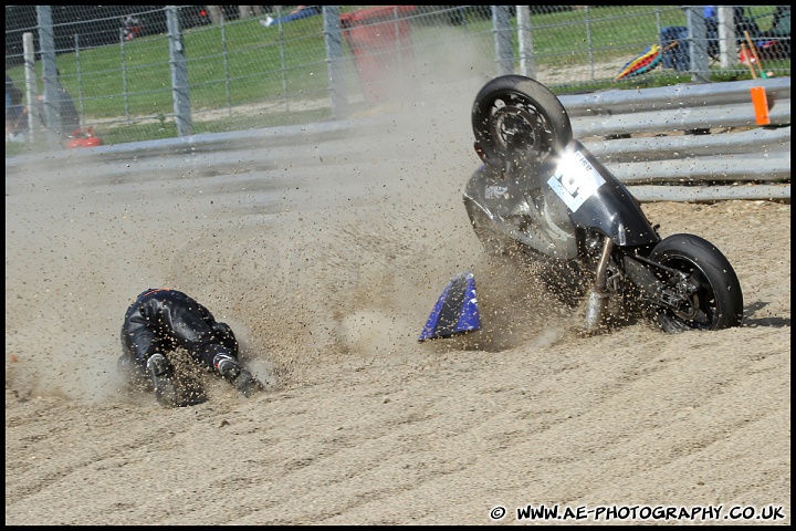 BEMSEE_and_MRO_Brands_Hatch_300711_AE_139.jpg