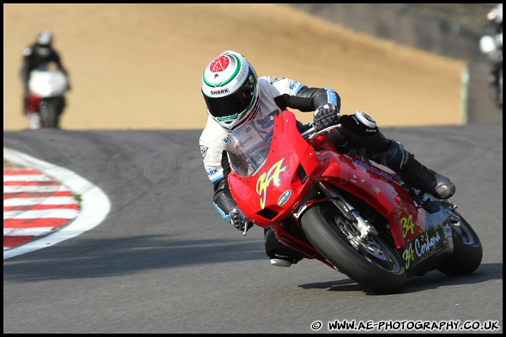 BEMSEE_and_MRO_Brands_Hatch_300711_AE_144.jpg