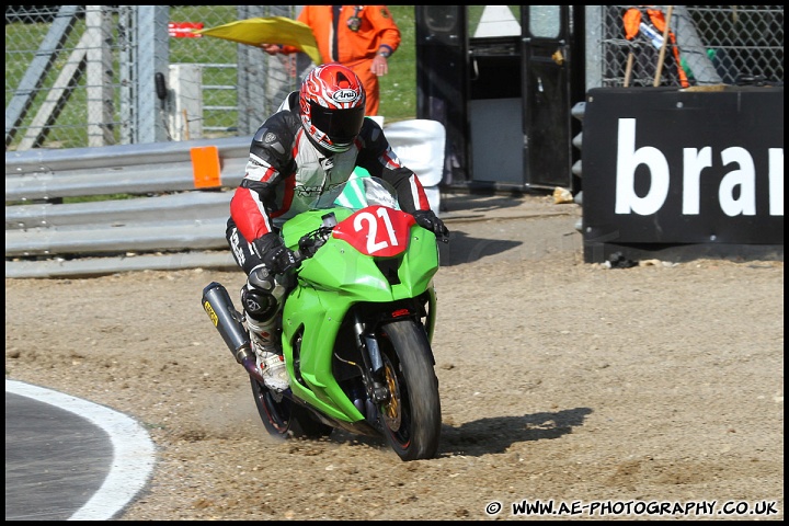 BEMSEE_and_MRO_Brands_Hatch_300711_AE_164.jpg