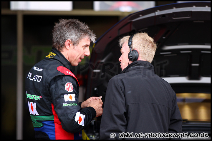 BTCC_and_Support_Brands_Hatch_310312_AE_099.jpg