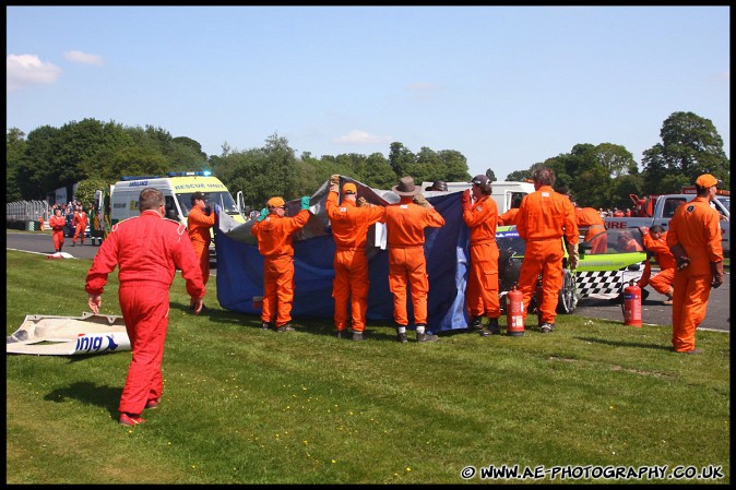 BTCC_and_Support_Oulton_Park_310509_AE_092.jpg