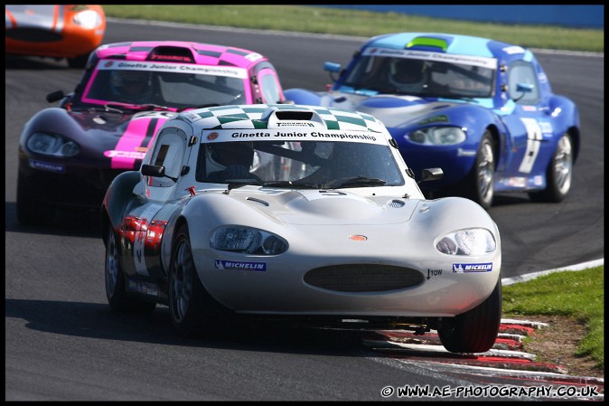 BTCC_and_Support_Oulton_Park_310509_AE_101.jpg