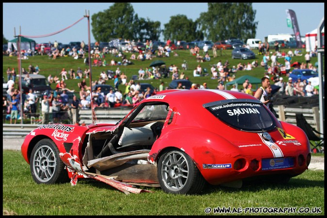 BTCC_and_Support_Oulton_Park_310509_AE_106.jpg