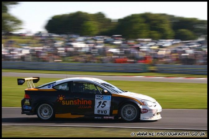 BTCC_and_Support_Oulton_Park_310509_AE_116.jpg